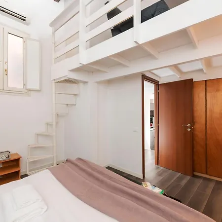 Saint Caterina House - Campo De' Fiori Daire *